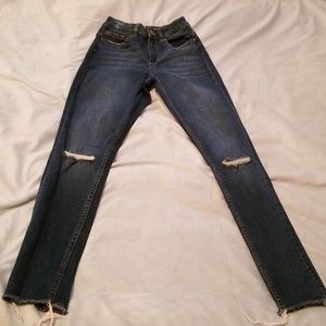Women's high rise skinny jeans